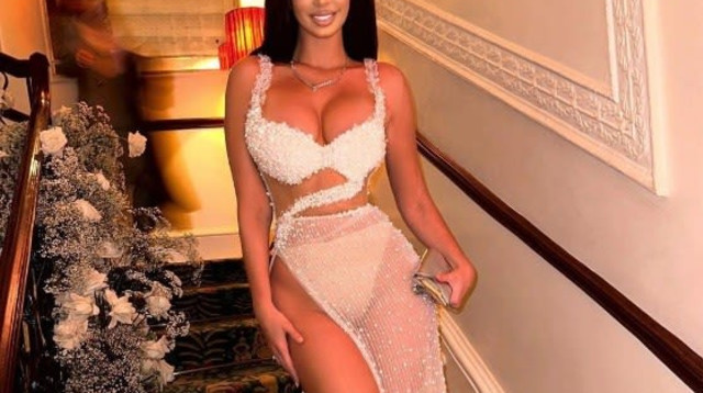 איוונה נול, הדוגמנית הקרואטית שהתפרסמה במונדיאל (צילום: אתר רשמי, אינסטגרם, knolldoll)