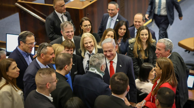 בנימין נתניהו, בועז טופורובסקי  (צילום: נועם מושקוביץ, דוברות הכנסת)