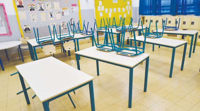 כיתה מושבתת. גלל הכוונה לפגוע בתקציבי הרשויות ובסמכויות (צילום: אבשלום ששוני)