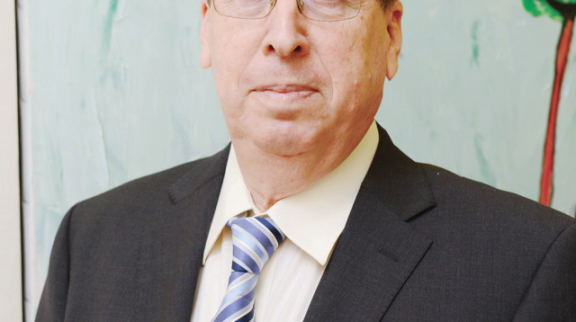 צבי סטפק  (צילום: יחצ)