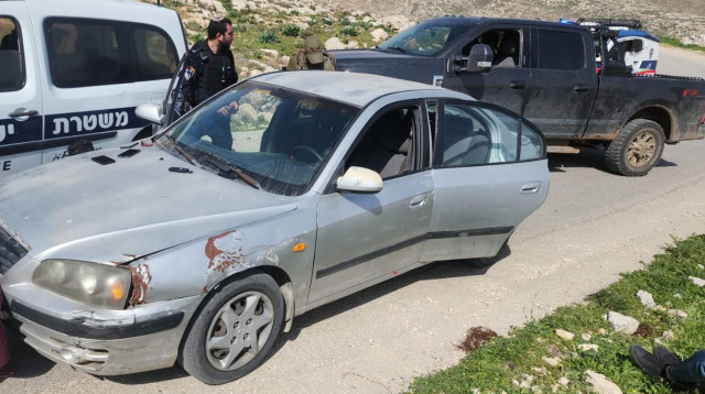 הרכב שנתפס (צילום: דוברות המשטרה)