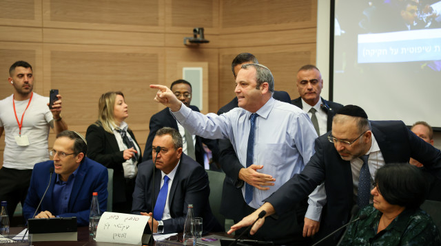 גלעד קריב (צילום: נועם מושקוביץ, דוברות הכנסת)