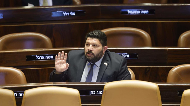 אלמוג כהן (צילום: מארק ישראל סלם)