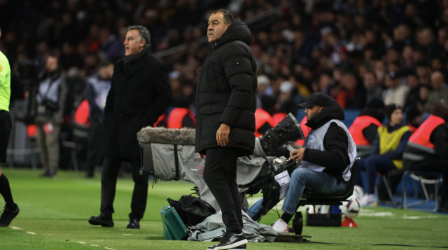 עבד אל בוחזמה מאמן אנז'ה (צילום: GettyImages)