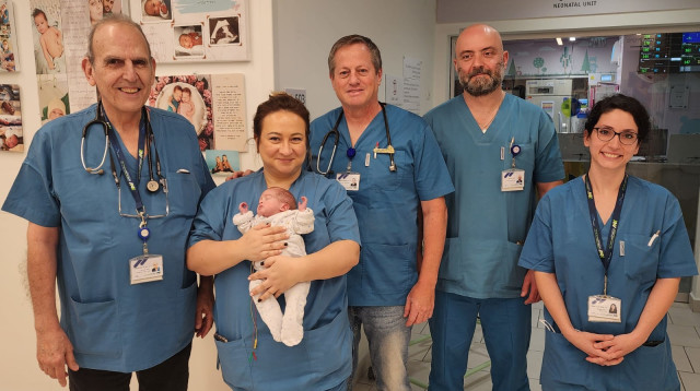 הפגה שנולדה בבית החולים אסותא אשדוד (צילום: באדיבות בית החולים אסותא)