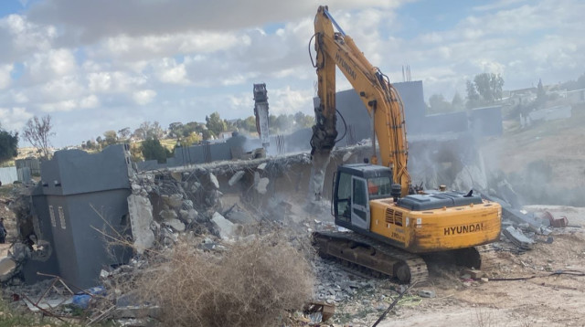 הריסת בתים בנגב (צילום: צילום פרטי)