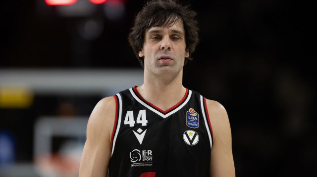 מילוש תאודוסיץ', שחקן וירטוס בולוניה (צילום: GettyImages, Emmanuele Ciancaglini/Ciancaphoto Stu)