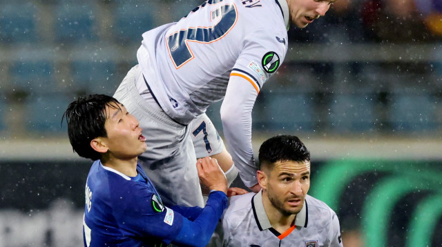 עדן קארצב בשאקשהיר (צילום: רויטרס)