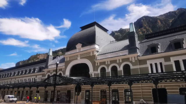 מלון קנפרנק (צילום: צילום מסך אינסטגרם)