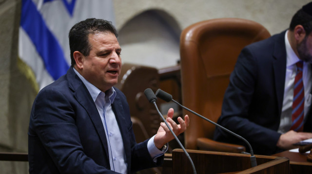 איימן עודה (צילום: נועם מושקוביץ, דוברות הכנסת)