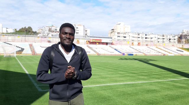 טימותי אוואני שחקן מ.ס. אשדוד (צילום: מערכת וואלה!, יניב טוכמן)