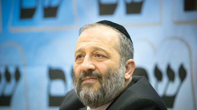 אריה דרעי (צילום: יונתן זינדל, פלאש 90)