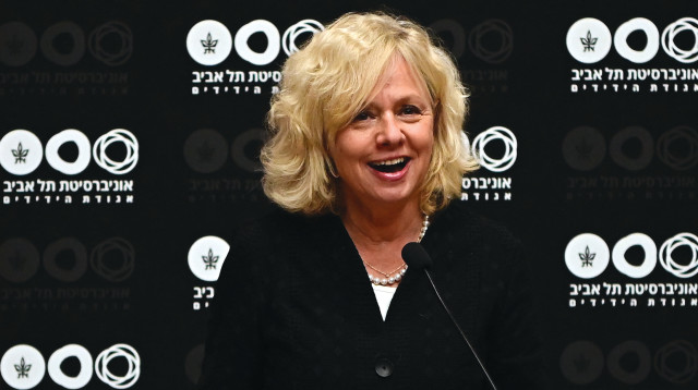 גלי בהרב-מיארה (צילום: אבשלום ששוני)