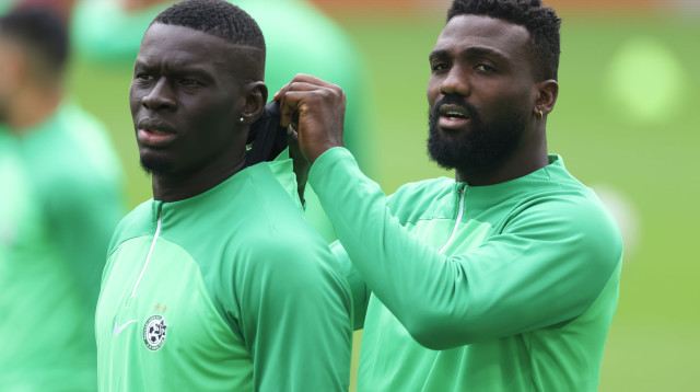 שחקני מכבי חיפה פרנזי פיירו, עבדולאי סק (צילום: GettyImages, Jonathan Moscrop)