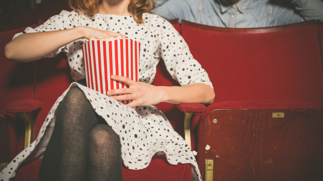 רעשי לעיסה ובליעה יכולים להטריף אתכם? ייתכן שאתם סובלים ממיסופוניה (צילום: אינג'אימג')