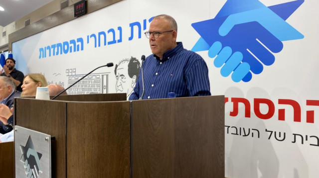 ארנון בר דוד (צילום: אבשלום ששוני)