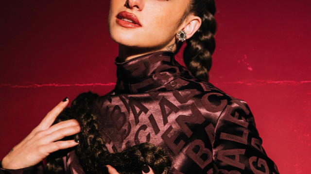 ענבל ביבי (צילום: עמית סליקטר)