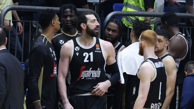 שחקן וירטוס בולוניה, טוקו שנגליה (צילום: דני מרון)