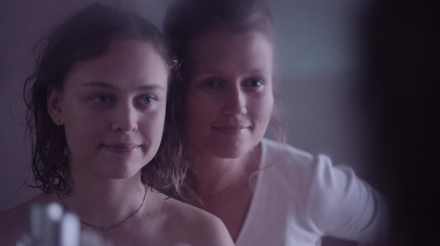 ולריה מתחתנת (צילום: יונייטד קינג)