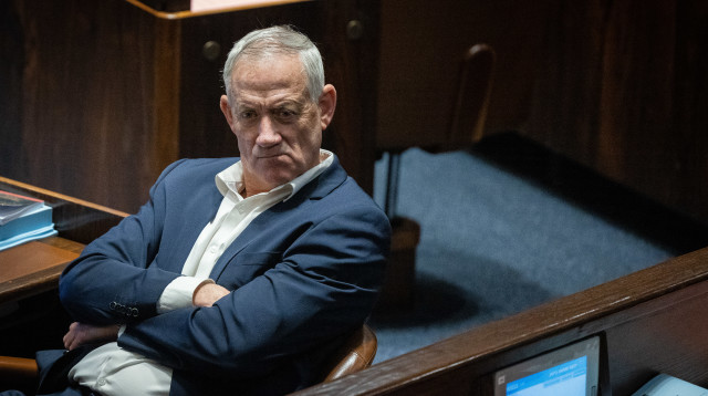 בני גנץ (צילום: יונתן זינדל, פלאש 90)