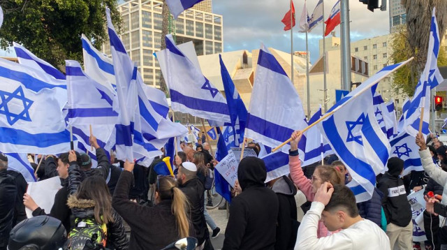 הפגנת הימין בעד הרפורמה המשפטית (צילום: אבשלום ששוני)