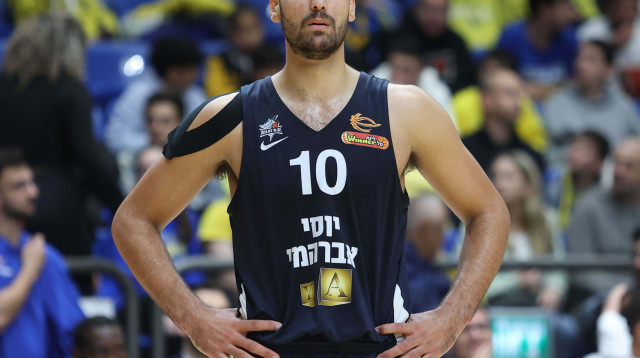 נועם אביבי, שחקן הפועל אילת (צילום: דני מרון)