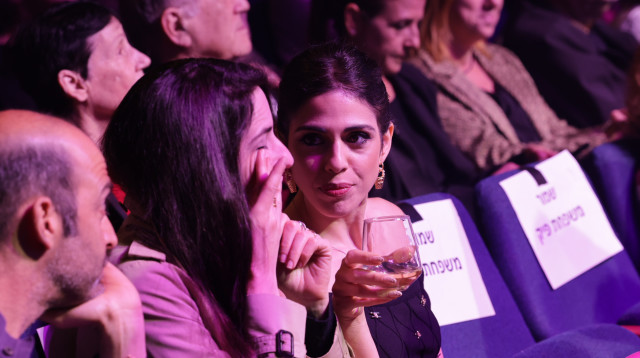 דניאלה ושרונה פיק (צילום: רפי דלויה)