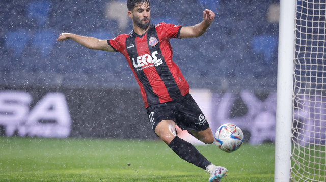 אורן ביטון, מגן הפועל חיפה (צילום: מאור אלקסלסי)