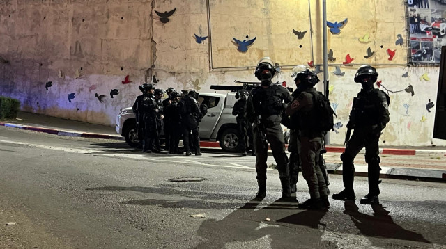 כוחות משטרה באום אל פחם (צילום: דוברות המשטרה)