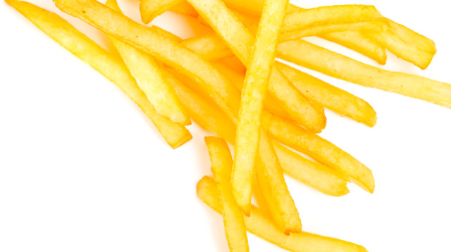 מה יש בו שהוא כל כך טעים? צ'יפס של מקדונלד'ס (צילום: אינג'אימג')