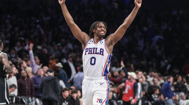 במקום הנכון, בזמן הנכון. מקסי חוגג (צילום: רויטרס)