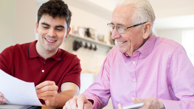 חתימה על ייפוי כוח מתמשך (צילום: אינגאימג')