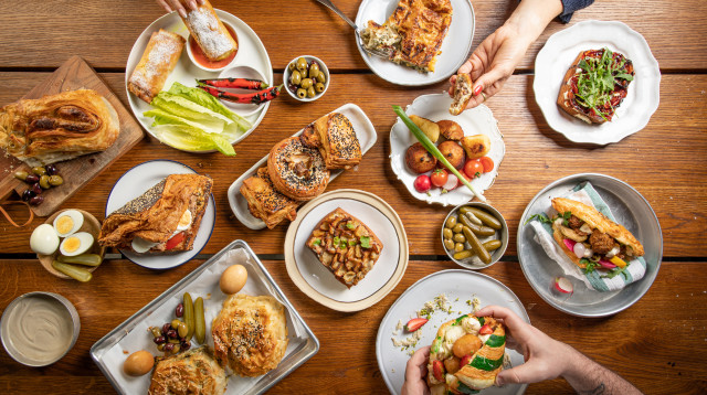 טורקי טורקי. פסטיבל הבורקס הראשון ב"שוק בנמל" תל אביב (צילום: שני בריל)