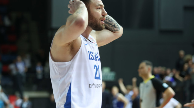 עוד שחקן נבחרת בחולון. נתנאל ארצי (צילום: דני מרון)