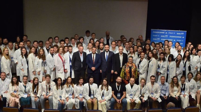 הרופאים (צילום: ארגון מסע)