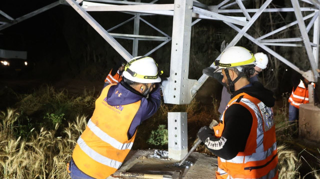 עבודות של חברת חשמל (צילום: יוסי וייס)