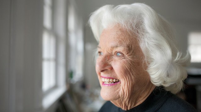 אף פעם לא מאוחר, אישה מבוגרת, אילוסטרציה (צילום: אינג'אימג')