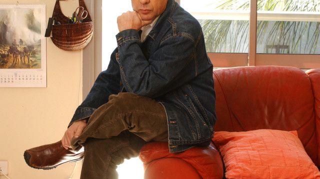 יהונתן גפן שנת 2005 (צילום: אריק סולטן)