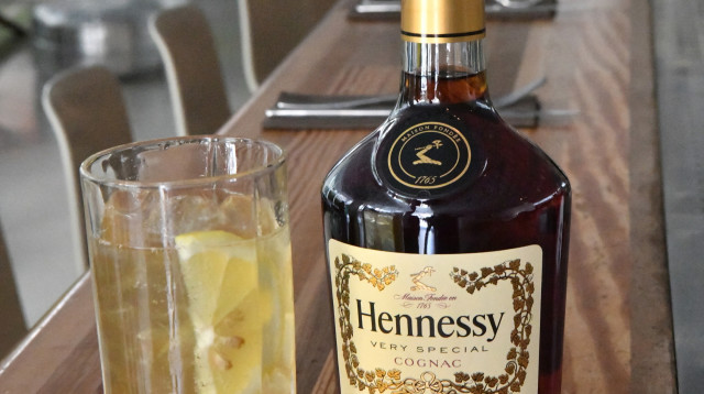 קוניאק הנסי (צילום: ראובן קסטרו)