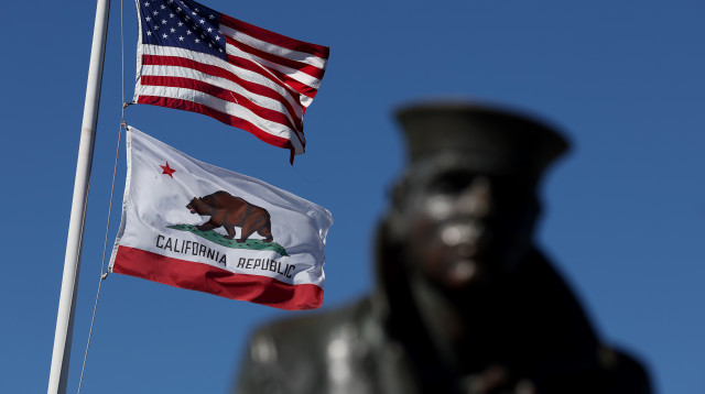 דגל קליפורניה (צילום: gettyimages)