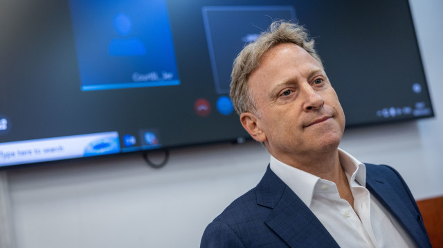 עד המדינה ארי הרו (צילום: יונתן זינדל, פלאש 90)