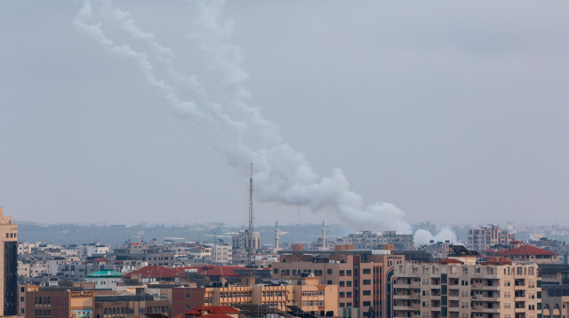 שיגור רקטות מעזה (צילום: עטיה מוחמד, פלאש 90)