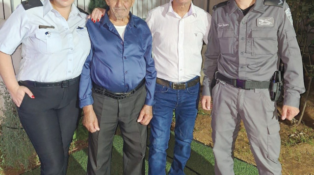 משפחה בשירות שב"ס (צילום: באדיבות המשפחה)