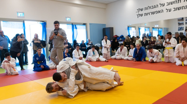 תחרות הג'ודו של ספיישל אולימפיקס (צילום: יאיר אבלסון)