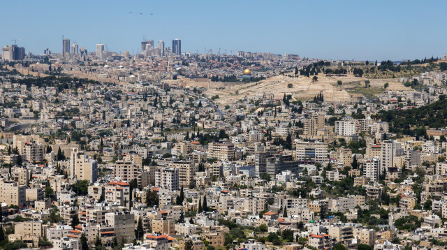 אבו דיס מהאוויר (צילום: מרק ישראל סלם)