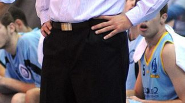 מאמן עירוני רמת גן דני גוט (צילום: ברני ארדוב)