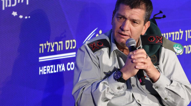 אהרון חליוה (צילום: גלעד קוולרצ'יק)