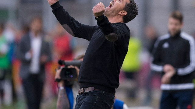 אוסקר גרסיה מאמן רד בול זלצבורג (צילום: GettyImages)