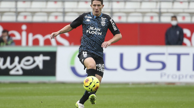 לורן אברג'ל במדי לוריין (צילום: GettyImages, Jean Catuffe)