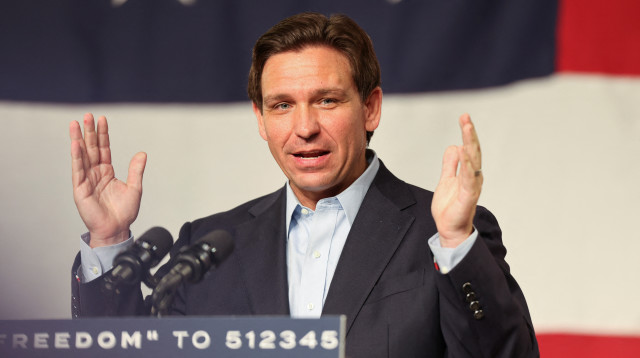 רון דה סנטיס (צילום: REUTERS/Scott Morgan)